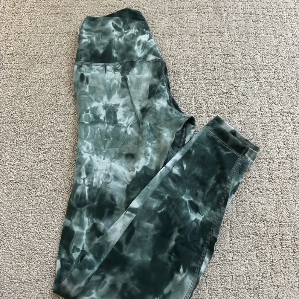 Lululemon Athletica Green Diamond Dye Leggings